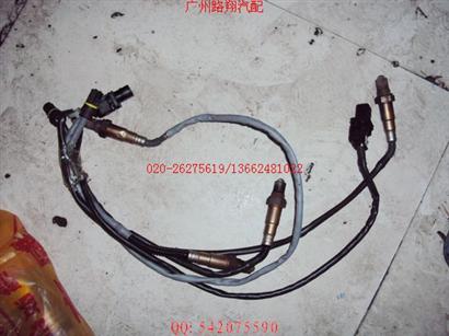 宝马528LI氧传感器