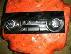 宝马GT550空调控制面板