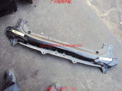 宝马740LI龙门架