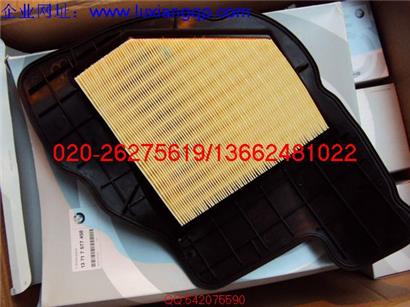 宝马750LI空气滤芯