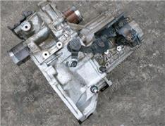 现代雅绅特变速箱1.6L 1.4L