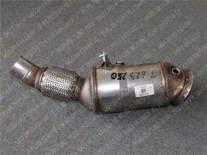 宝马GT328I三元催化器