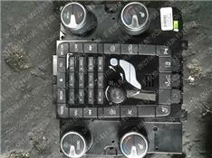 沃尔沃XC60空调面板