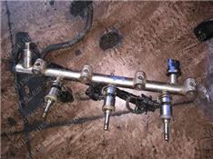 别克昂科雷喷油嘴