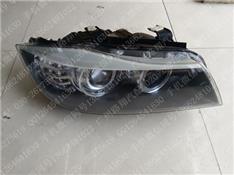 宝马316I前大灯
