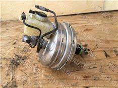 宝马520LI刹车总泵