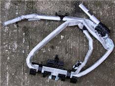 宝马120I车顶气帘