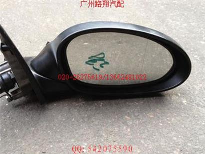 宝马335LI倒车镜