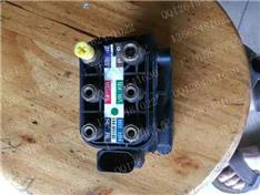 奥迪Q7打气泵分配阀