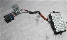 宝马M6鼓风机电阻