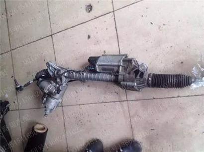 宝马528LI方向机