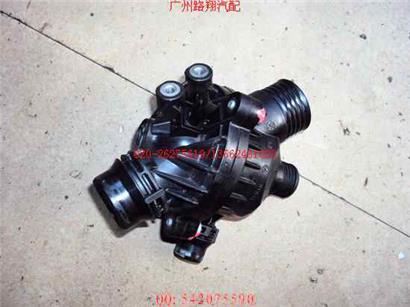 宝马520LI节温器