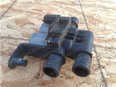 宝马740LI暖风水阀