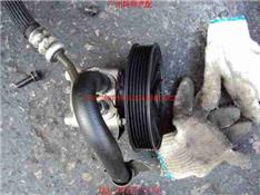 沃尔沃XC90转向助力泵