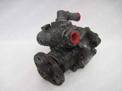 宝马525I方向机助力泵