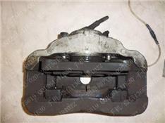 宝马745LI刹车分泵