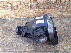 宝马760LI差速器