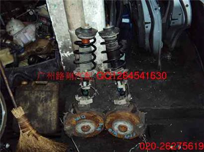 大众波罗减震器