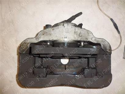 宝马760LI刹车分泵