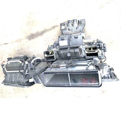 奔驰GLE450蒸发箱