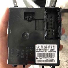 奔驰E200蒸发箱模块