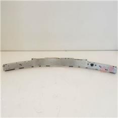 奔驰C260保险杠内铁