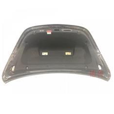 奔驰C260行李箱盖