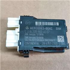 奔驰GLC260座椅电脑