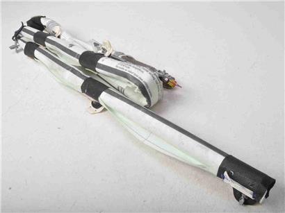 奔驰CLA200车顶气囊